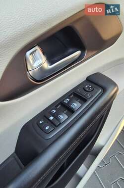 Универсал Chrysler Pacifica 2018 в 