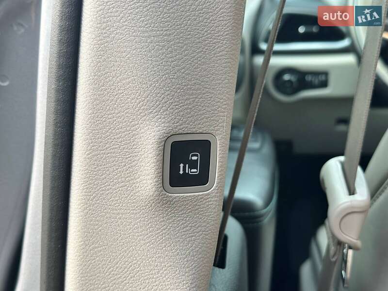 Мінівен Chrysler Pacifica 2017 в Києві фото 53 Мінівен Chrysler Pacifica 2017 в Києві