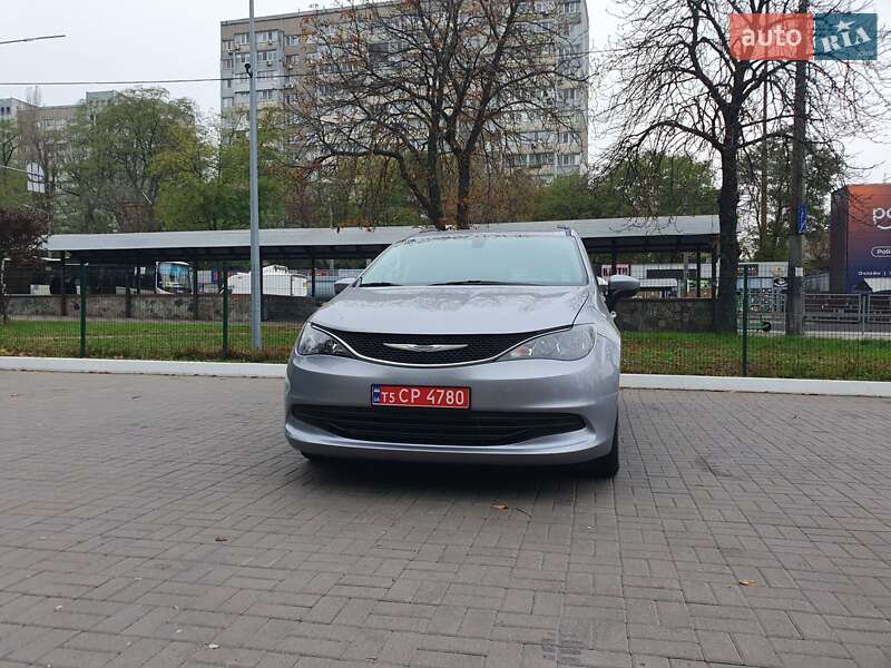Мінівен Chrysler Pacifica 2021 в Києві фото 22 Мінівен Chrysler Pacifica 2021 в Києві