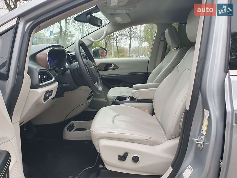 Мінівен Chrysler Pacifica 2021 в Києві фото 35 Мінівен Chrysler Pacifica 2021 в Києві