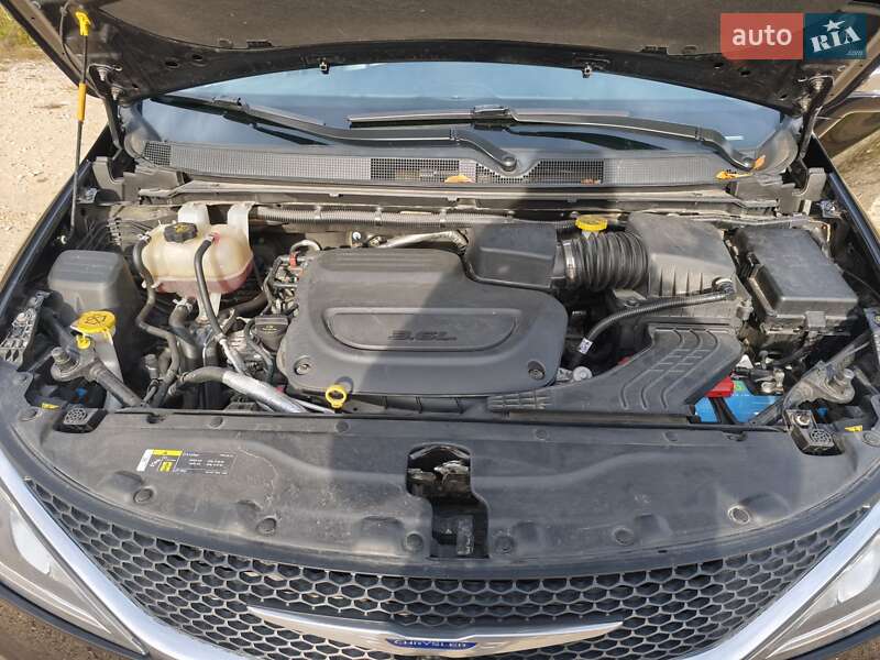 Универсал Chrysler Pacifica 2019 в Виннице фото 12 Универсал Chrysler Pacifica 2019 в Виннице