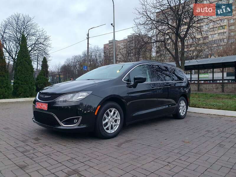 Chrysler Pacifica 2020
