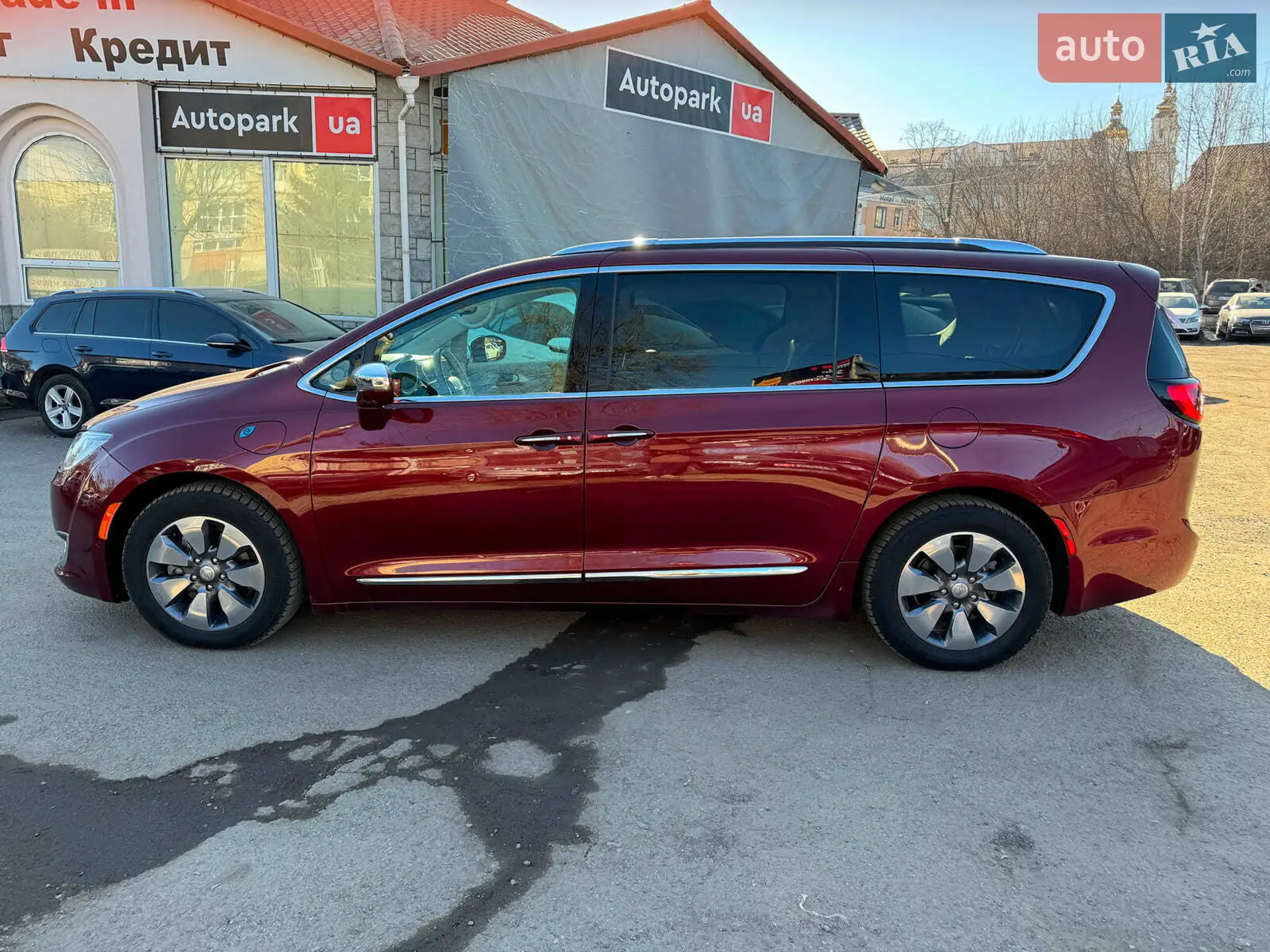 2017 Chrysler Pacifica - мініатюра 10