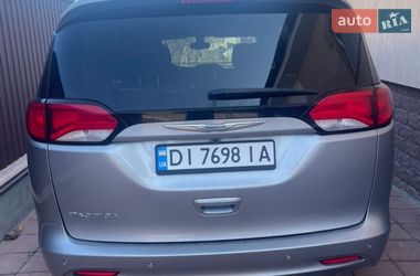 Минивэн Chrysler Pacifica 2017 в Чернигове