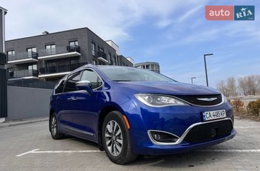 Минивэн Chrysler Pacifica 2020 в Черкассах