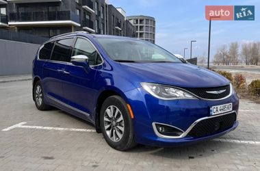 Минивэн Chrysler Pacifica 2020 в Черкассах