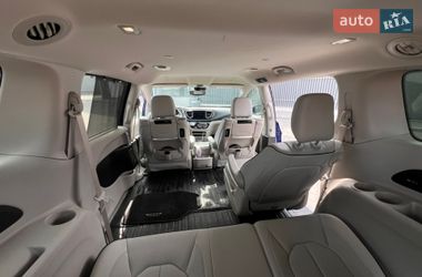 Минивэн Chrysler Pacifica 2020 в Черкассах