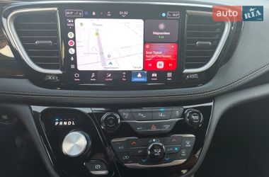 Минивэн Chrysler Pacifica 2023 в Киеве