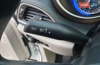 Минивэн Chrysler Pacifica 2020 в Киеве
