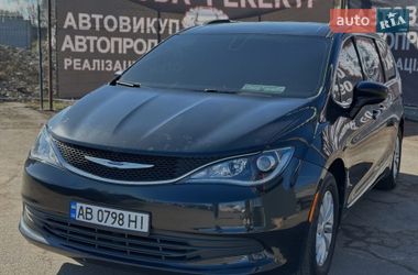 Минивэн Chrysler Pacifica 2016 в Виннице
