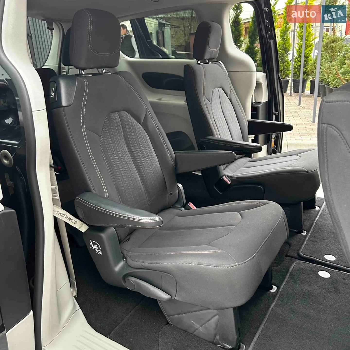 2019 Chrysler Pacifica - мініатюра 21