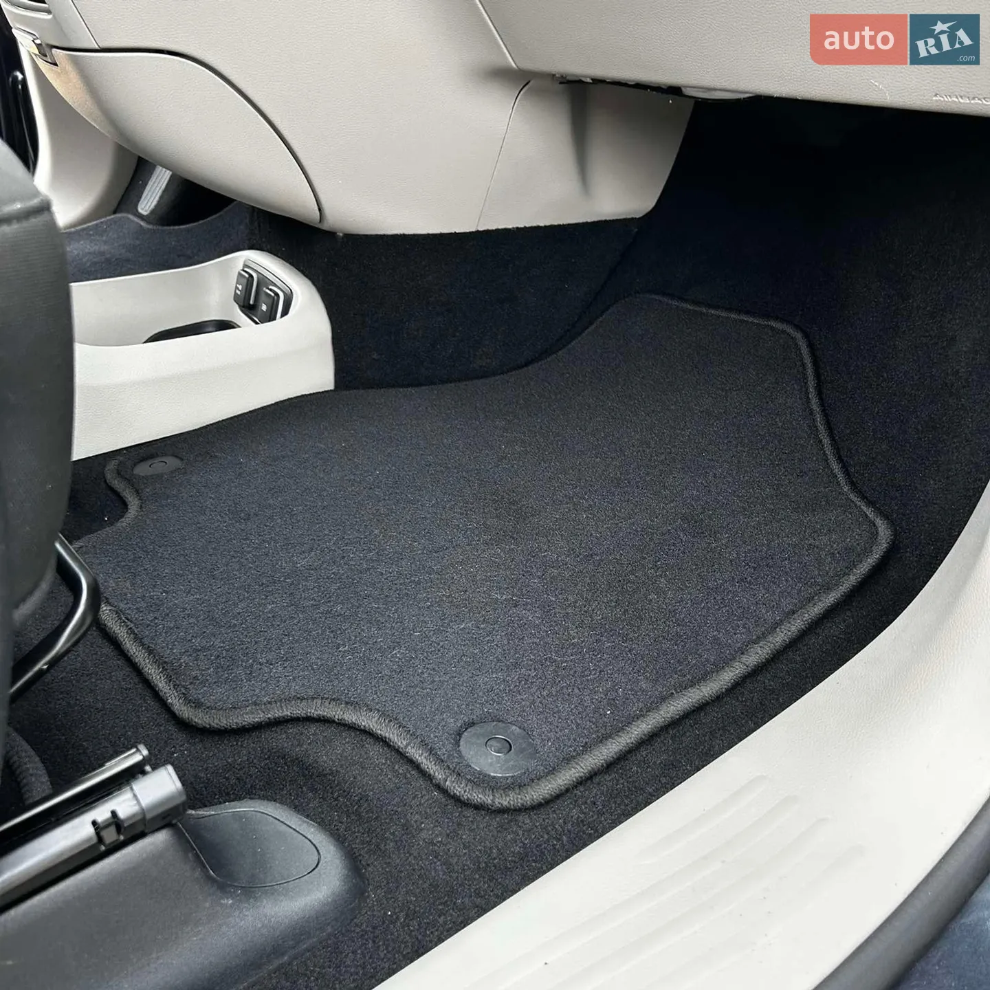 2019 Chrysler Pacifica - мініатюра 26
