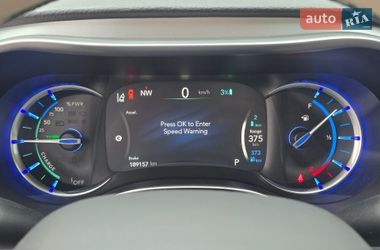 Минивэн Chrysler Pacifica 2017 в Хмельницком