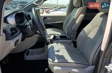 Минивэн Chrysler Pacifica 2020 в Житомире