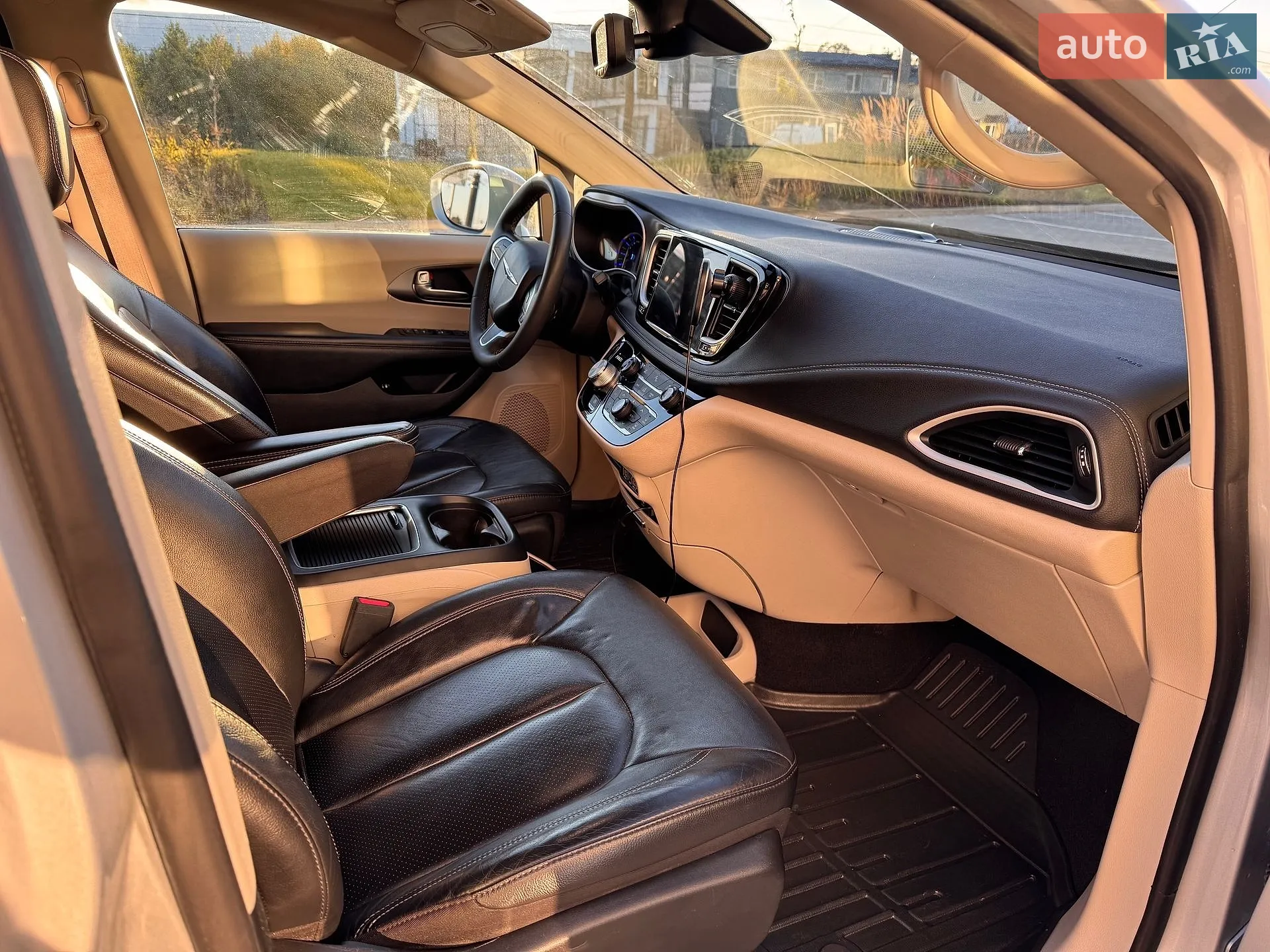 2022 Chrysler Pacifica - мініатюра 26