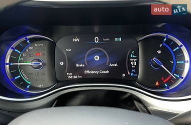Минивэн Chrysler Pacifica 2017 в Киеве