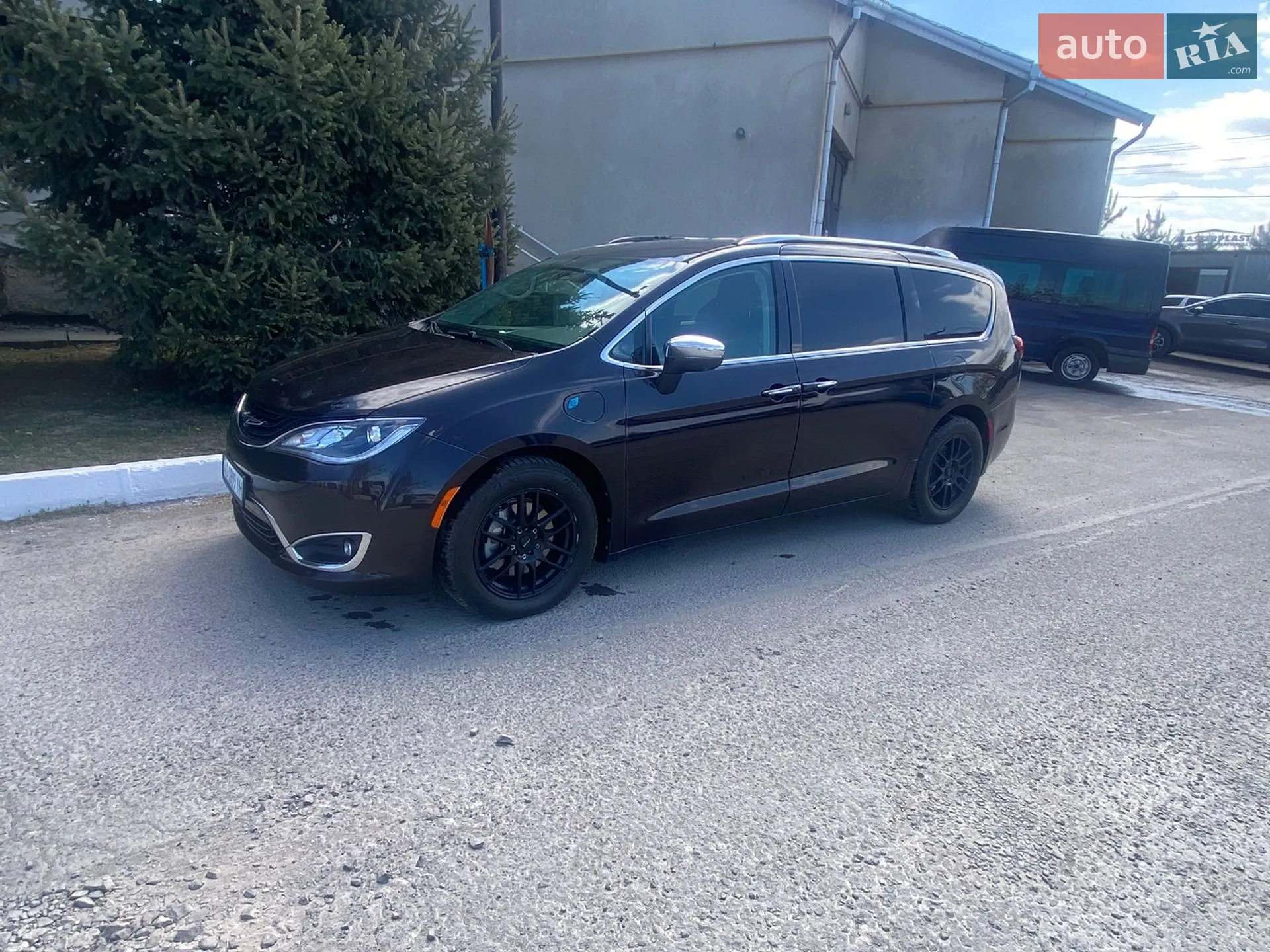 2018 Chrysler Pacifica - мініатюра 2