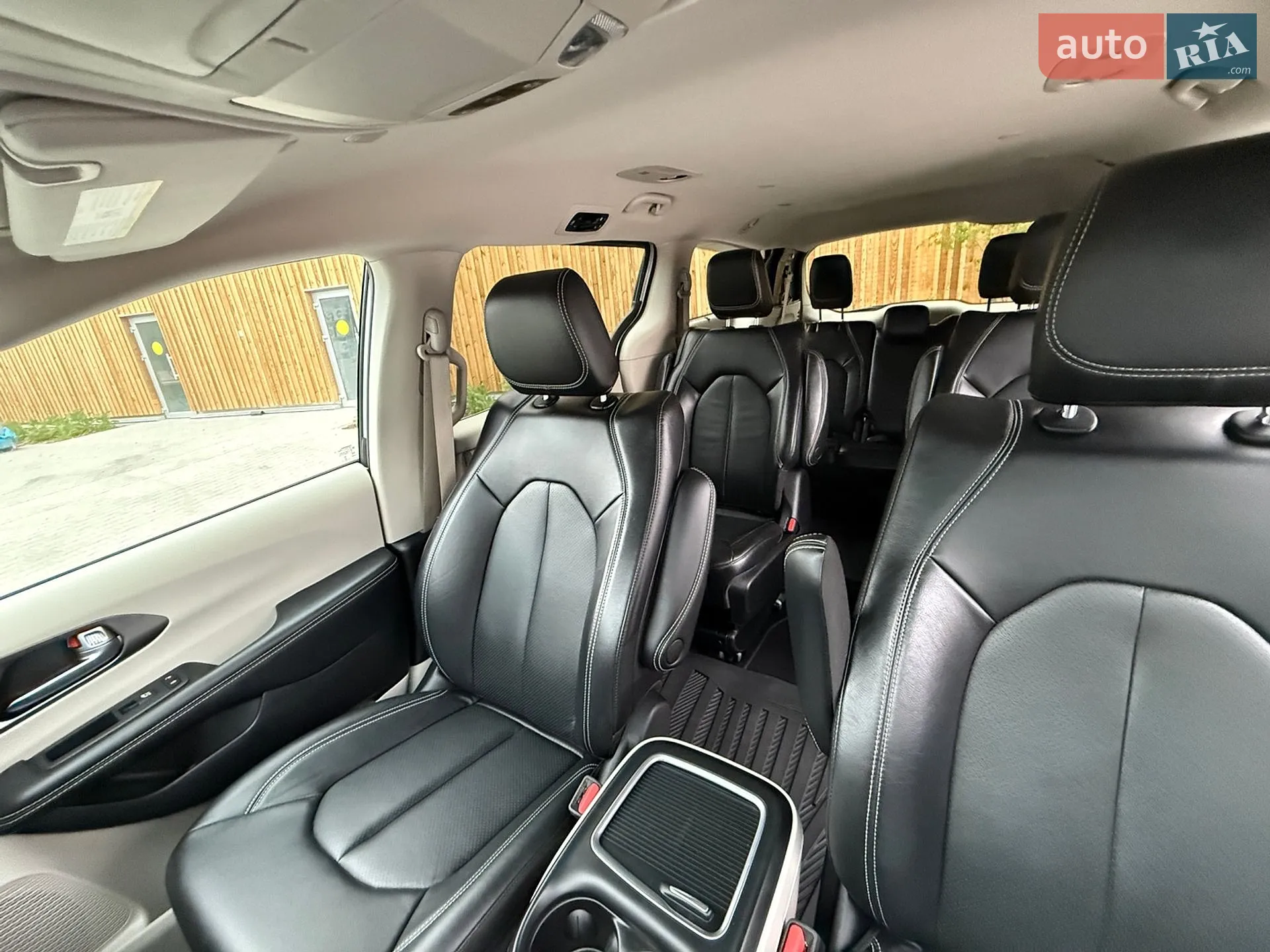 2022 Chrysler Pacifica - мініатюра 25