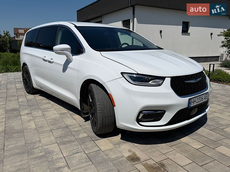Минивэн Chrysler Pacifica 2022 в Одессе фото 2 Минивэн Chrysler Pacifica 2022 в Одессе