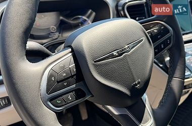 Минивэн Chrysler Pacifica 2022 в Одессе