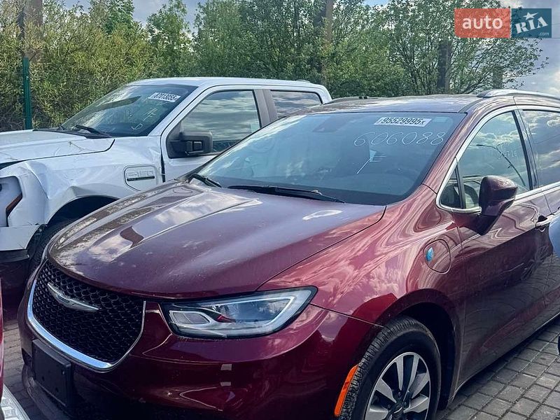 Минивэн Chrysler Pacifica 2021 в Львове фото 21 Минивэн Chrysler Pacifica 2021 в Львове