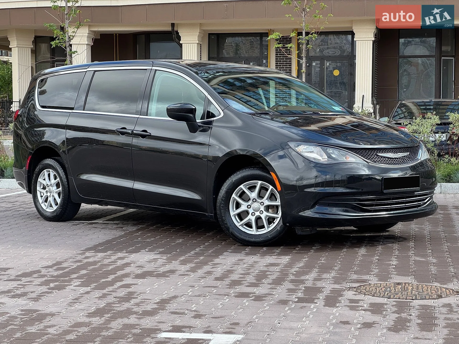 2016 Chrysler Pacifica - мініатюра 3