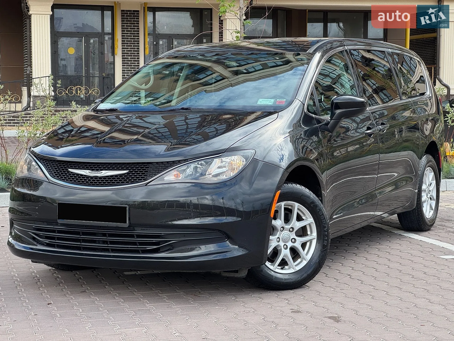 2016 Chrysler Pacifica - мініатюра 8