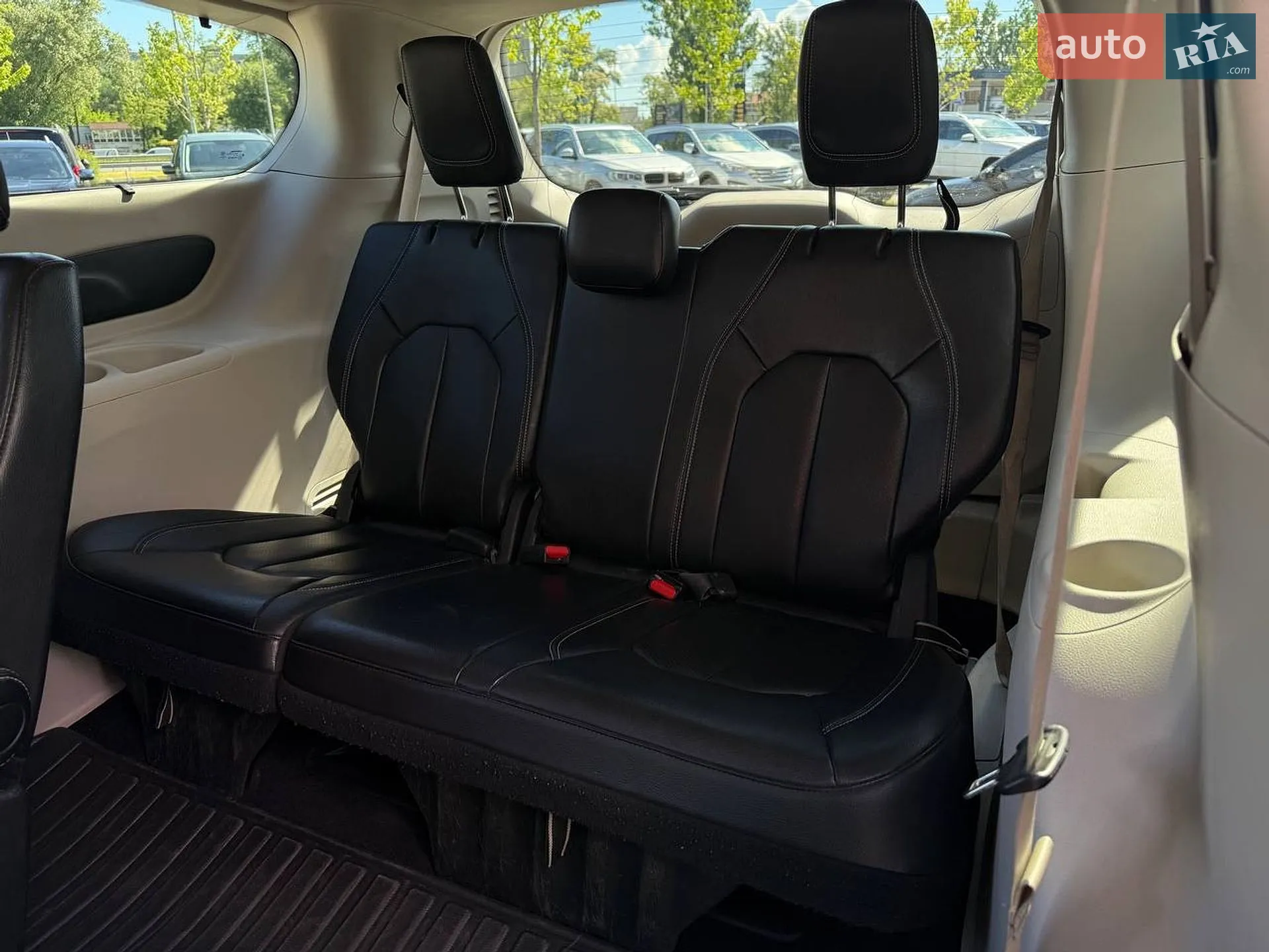 2021 Chrysler Pacifica - мініатюра 13