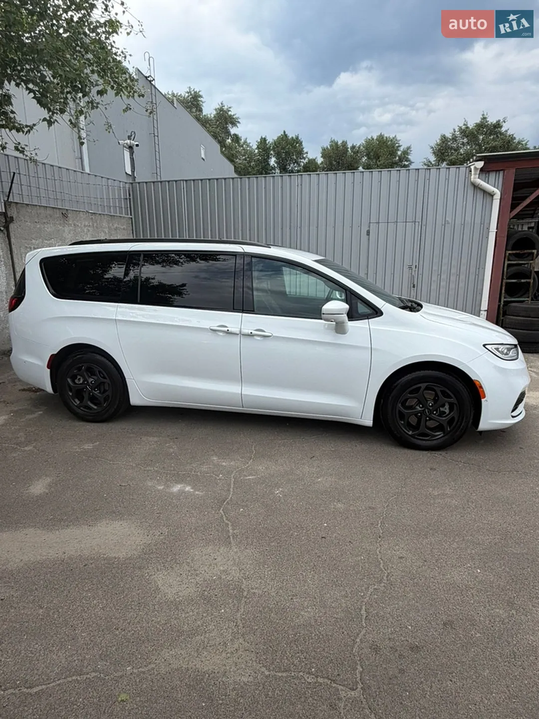 2020 Chrysler Pacifica - мініатюра 4