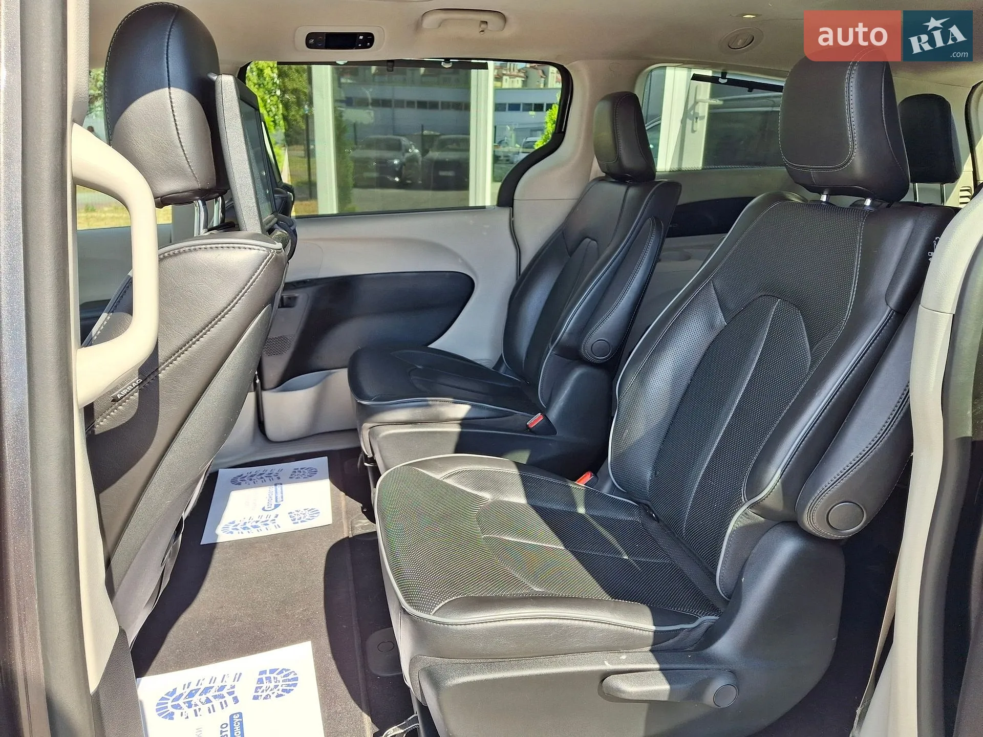 2018 Chrysler Pacifica - мініатюра 12