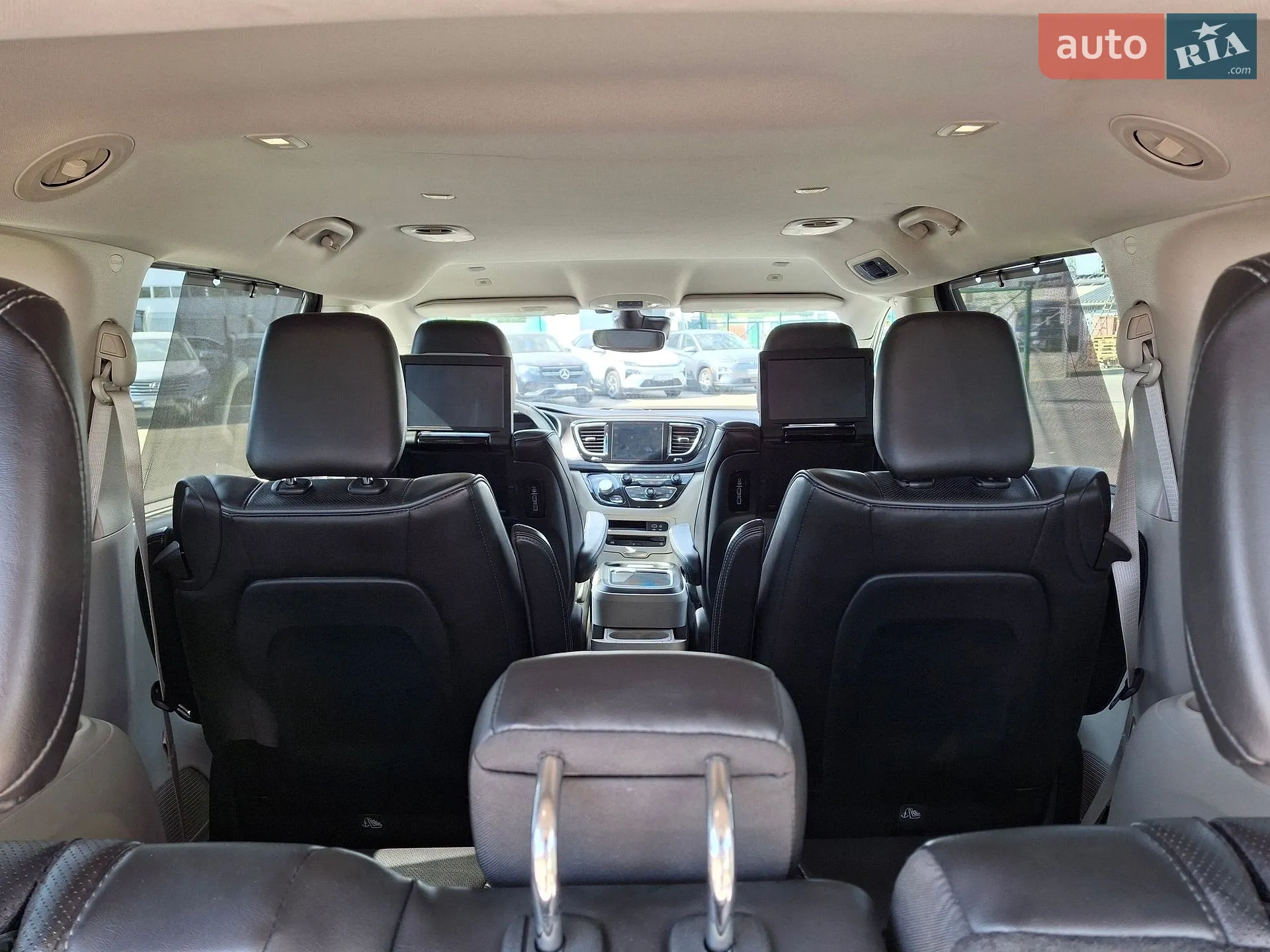 2018 Chrysler Pacifica - мініатюра 15