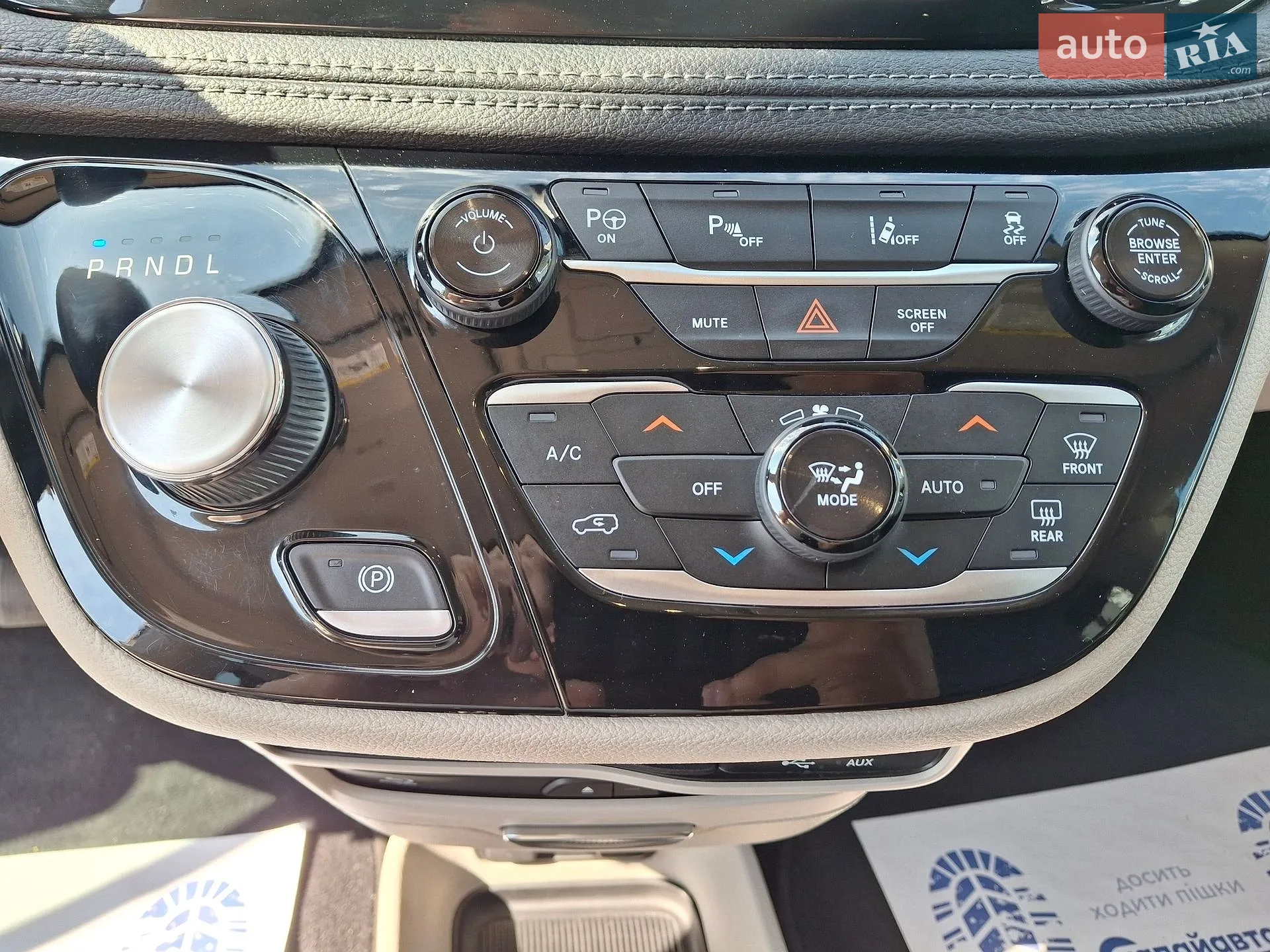 2018 Chrysler Pacifica - мініатюра 17