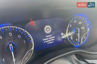 Минивэн Chrysler Pacifica 2021 в Стрые