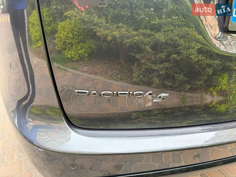 Минивэн Chrysler Pacifica 2019 в Киеве фото 4 Минивэн Chrysler Pacifica 2019 в Киеве