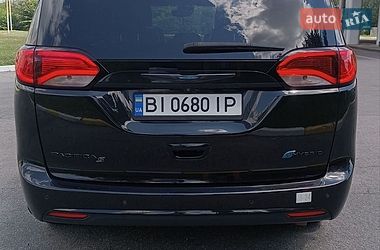 Минивэн Chrysler Pacifica 2019 в Полтаве