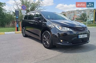 Минивэн Chrysler Pacifica 2019 в Полтаве