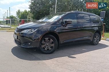 Минивэн Chrysler Pacifica 2019 в Полтаве
