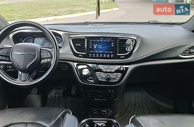 Минивэн Chrysler Pacifica 2019 в Полтаве