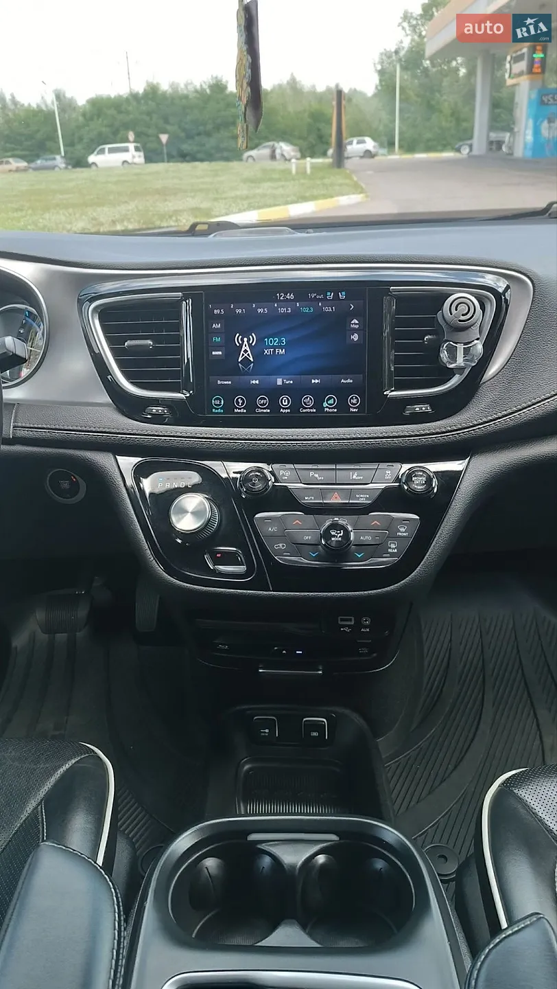 2019 Chrysler Pacifica - мініатюра 19