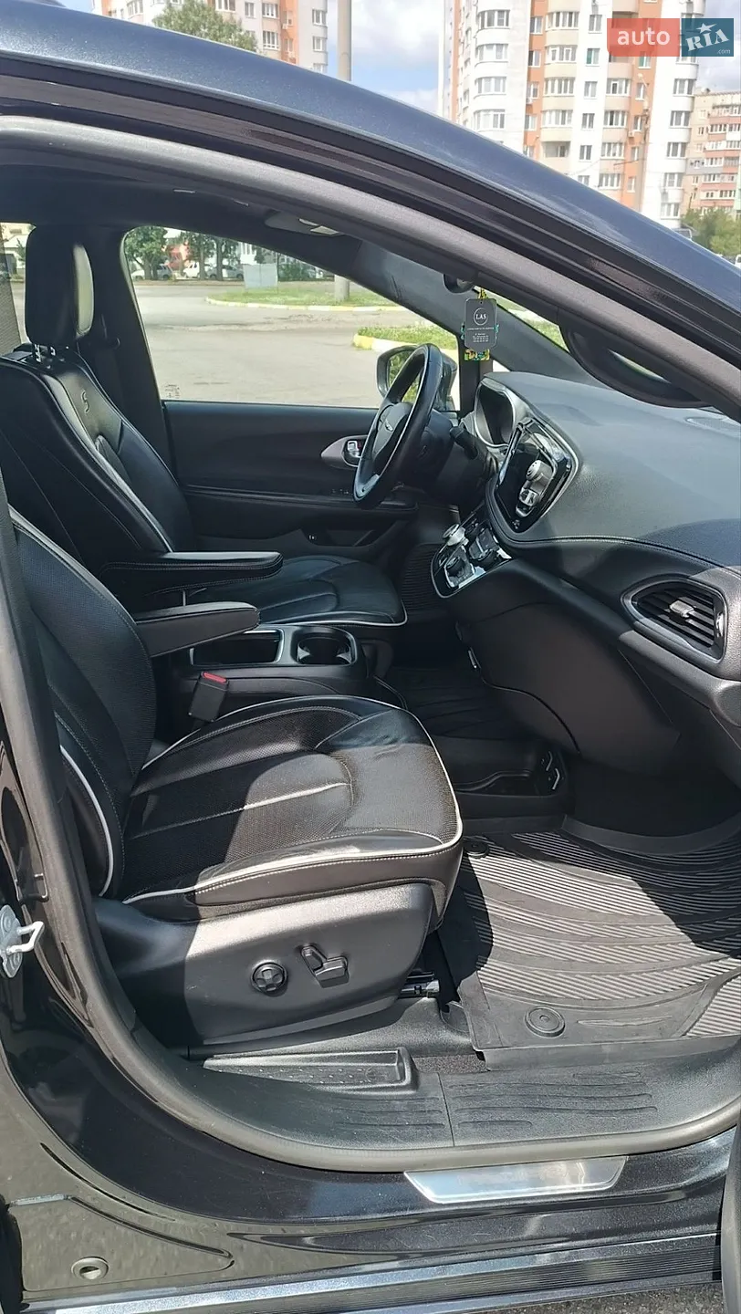 2019 Chrysler Pacifica - мініатюра 29