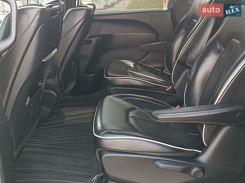 Минивэн Chrysler Pacifica 2019 в Полтаве