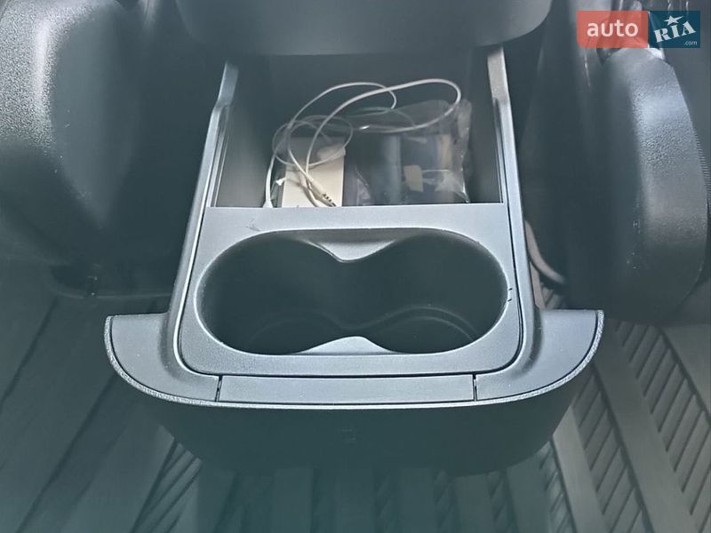 Минивэн Chrysler Pacifica 2019 в Полтаве