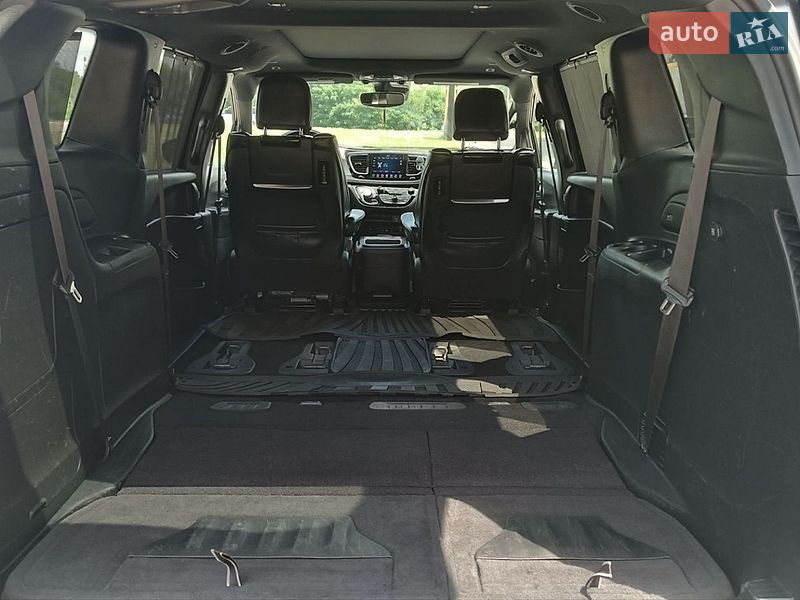 Минивэн Chrysler Pacifica 2019 в Полтаве