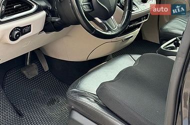 Универсал Chrysler Pacifica 2019 в Ровно фото 13 Универсал Chrysler Pacifica 2019 в Ровно