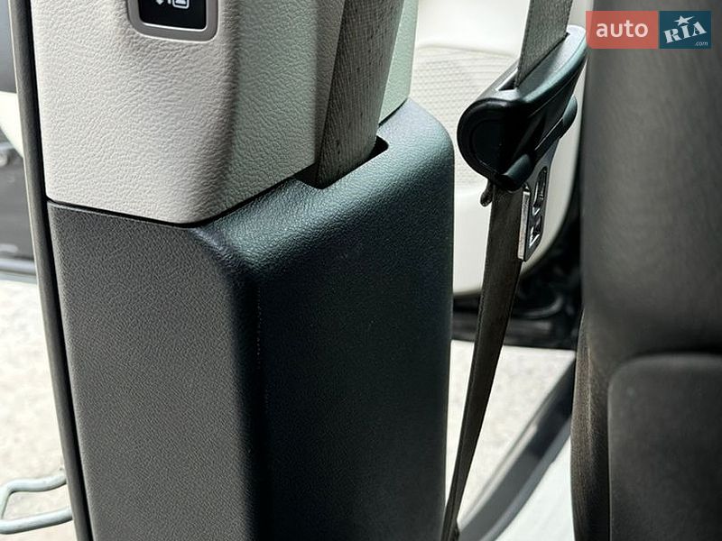 Универсал Chrysler Pacifica 2019 в Ровно фото 19 Универсал Chrysler Pacifica 2019 в Ровно