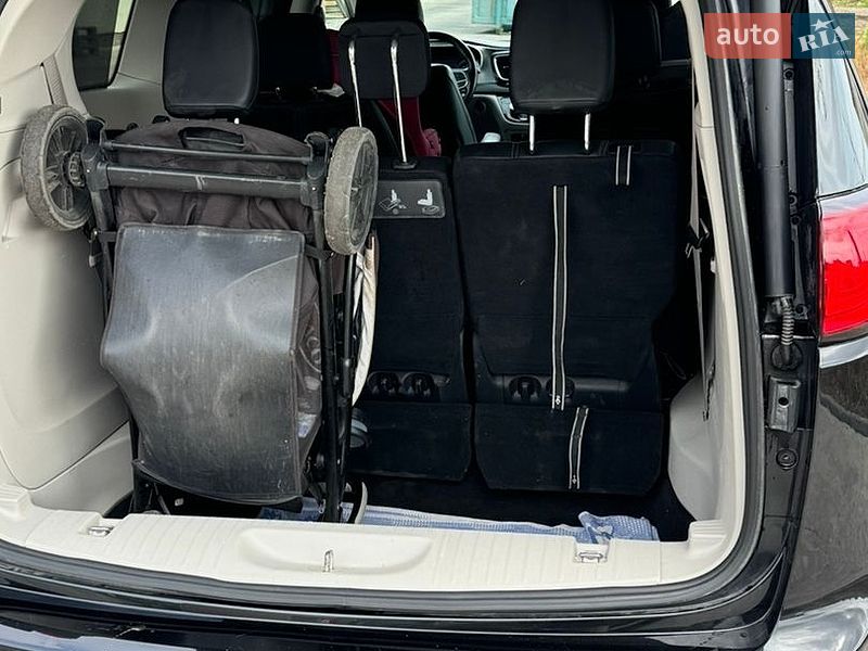 Универсал Chrysler Pacifica 2019 в Ровно фото 25 Универсал Chrysler Pacifica 2019 в Ровно