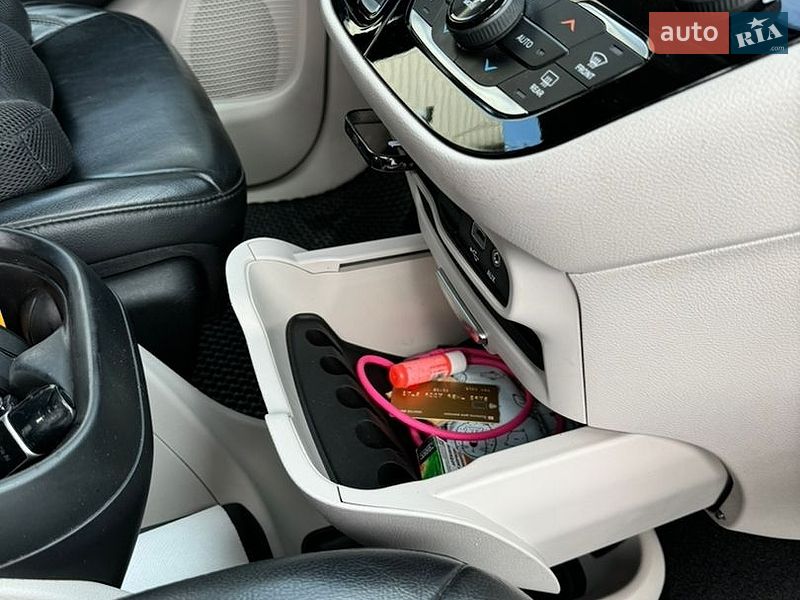 Универсал Chrysler Pacifica 2019 в Ровно фото 34 Универсал Chrysler Pacifica 2019 в Ровно