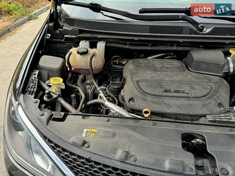 Универсал Chrysler Pacifica 2019 в Ровно фото 38 Универсал Chrysler Pacifica 2019 в Ровно