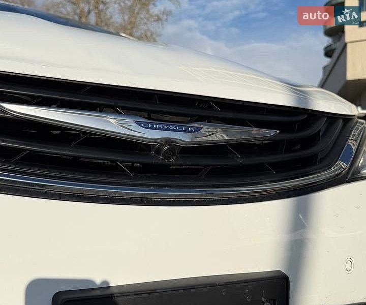 Універсал Chrysler Pacifica 2018 в Дніпрі фото 12 Універсал Chrysler Pacifica 2018 в Дніпрі