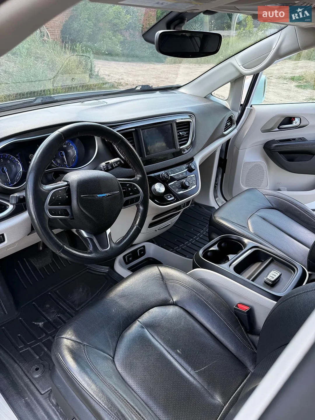 2019 Chrysler Pacifica - мініатюра 8